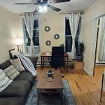 Bright & Cozy East Williamsburg 2 Bedroom