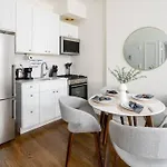 Cozy And New Fully Furnished 1Bd/1Br In Park Slope