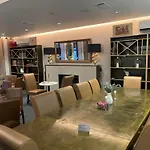 Hotel Stanford