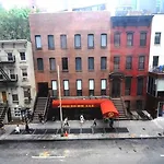 Moma Suite Apartment