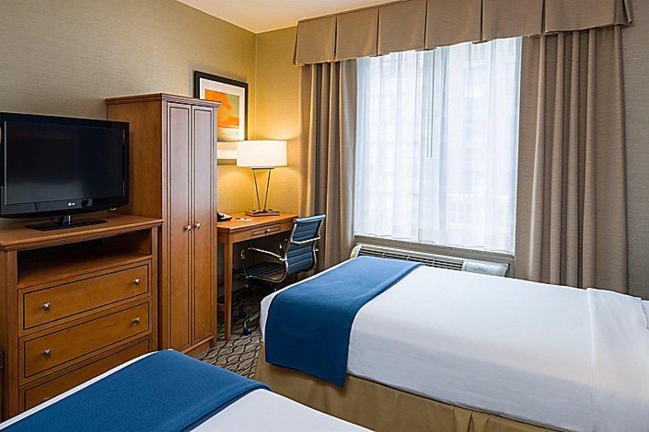 Hotel Express Chelsea By Ihg New York