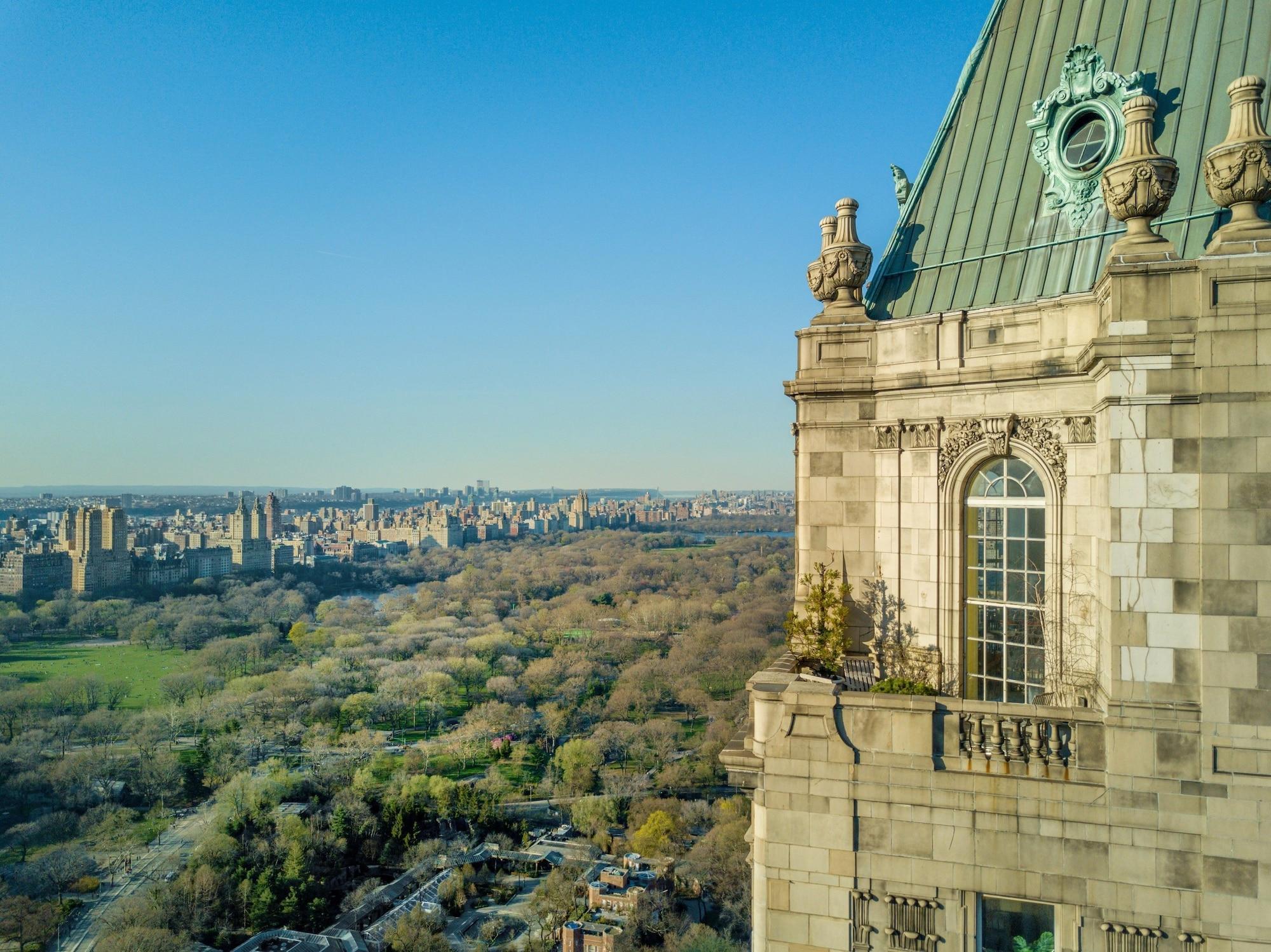 Hotel The Pierre, A Taj Hotel, 5*