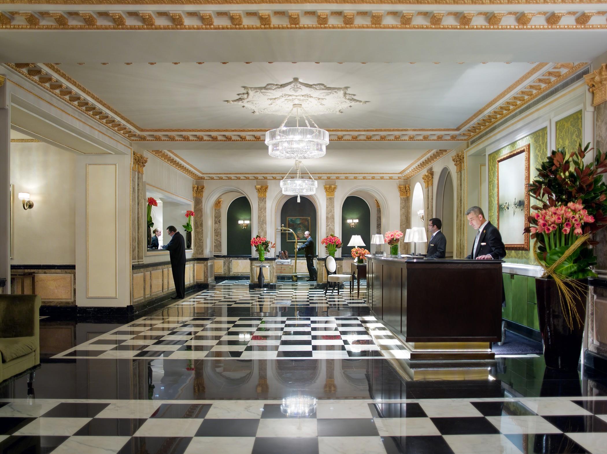 The Pierre, A Taj Hotel, Hotel