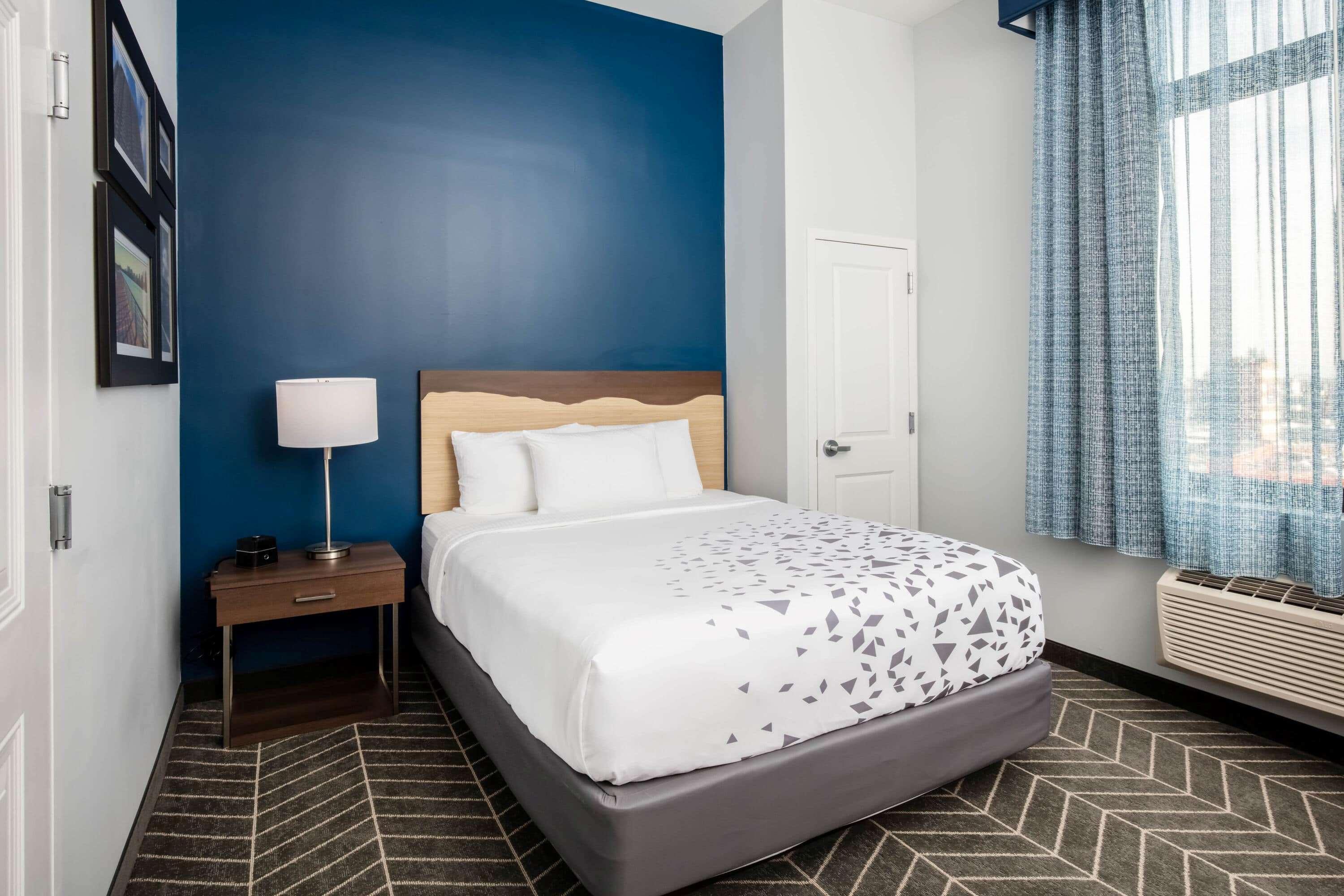 Hotel La Quinta Long Island 3*
