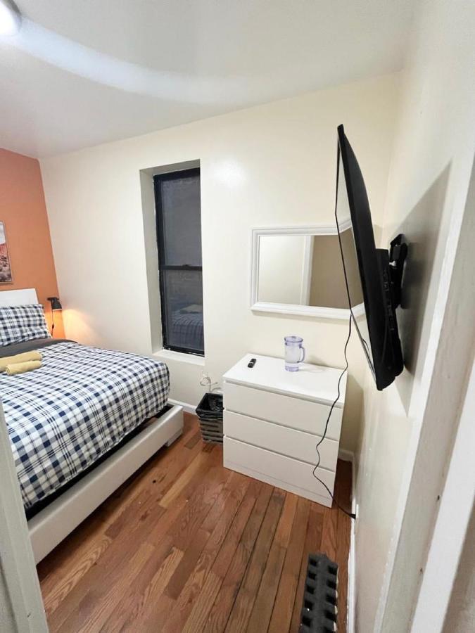 Beautiful Private In A Shared Upper West Side Homestay New York