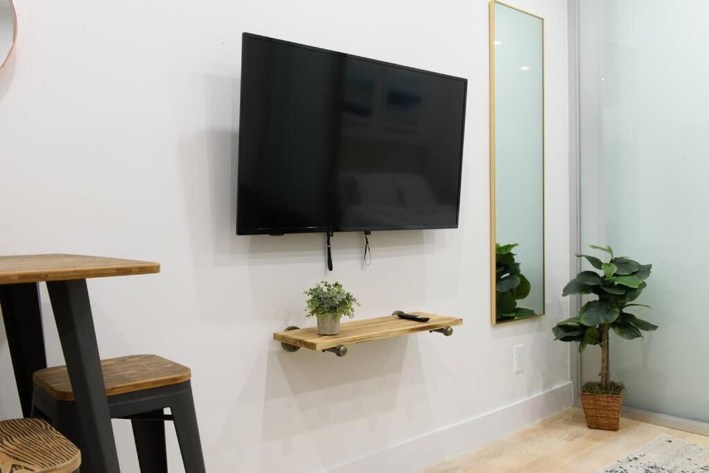78-2d New Furnished 1br Wd Walk To Park New York