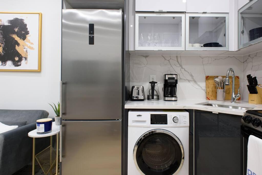 78-2d New Furnished 1br Wd Walk To Park Apartment