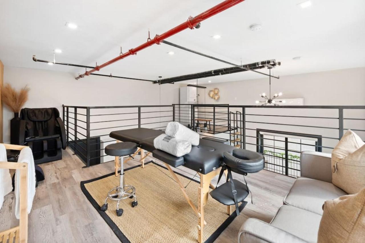 Apartment Nyc Skyline Views, Sauna & Rooftop - Romantic Escape At 