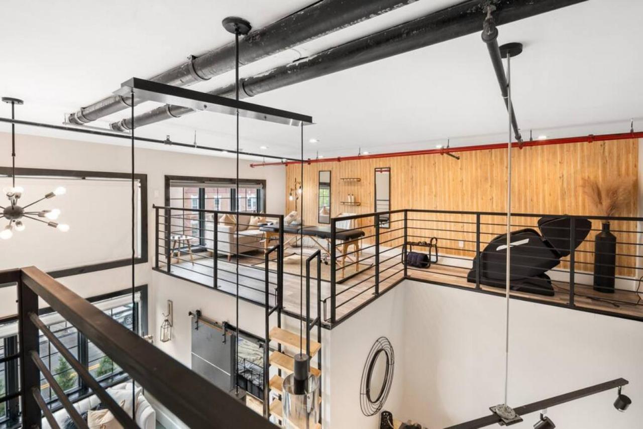 Apartment Nyc Skyline Views, Sauna & Rooftop - Romantic Escape At 
