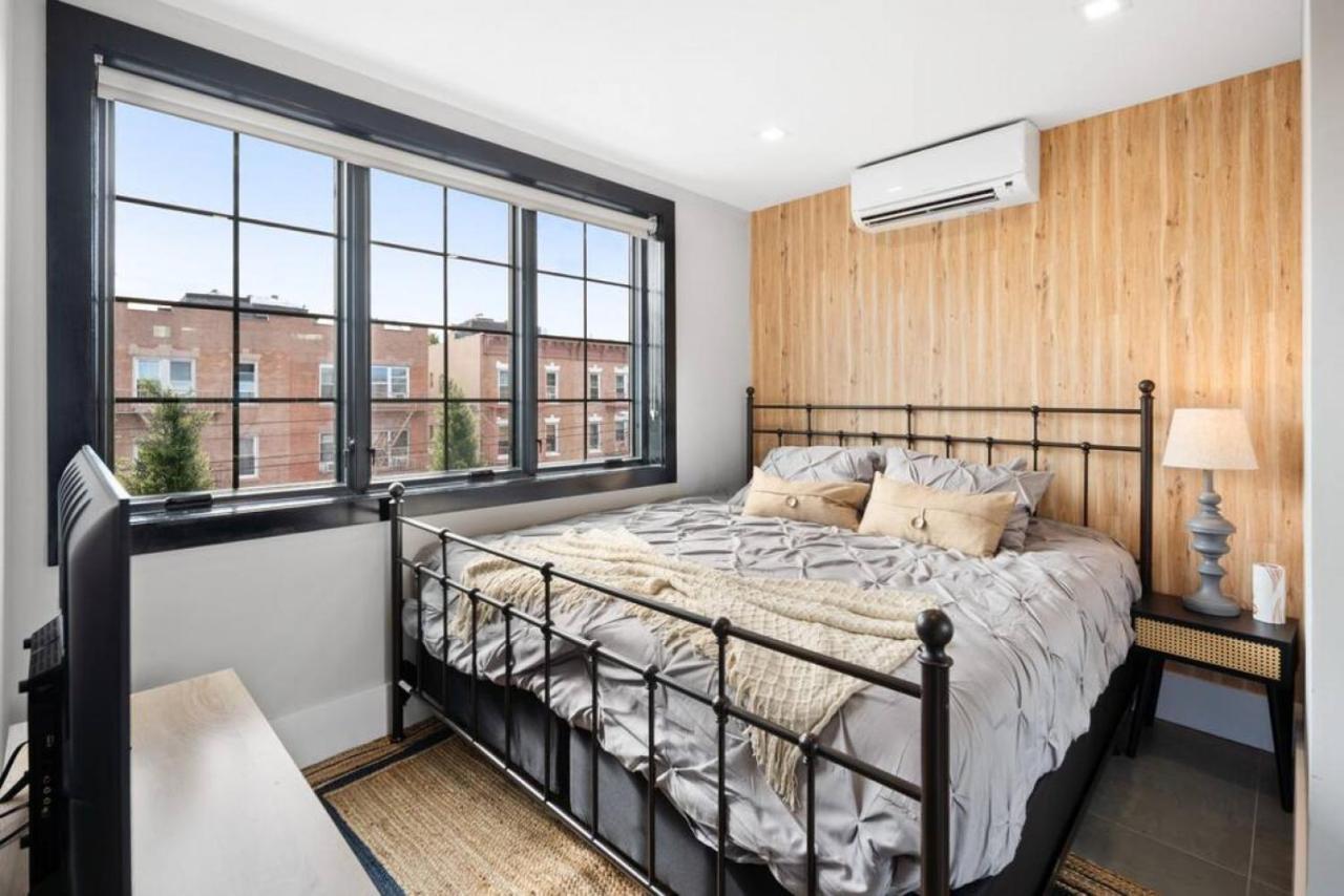 Apartment Nyc Skyline Views, Sauna & Rooftop - Romantic Escape At 