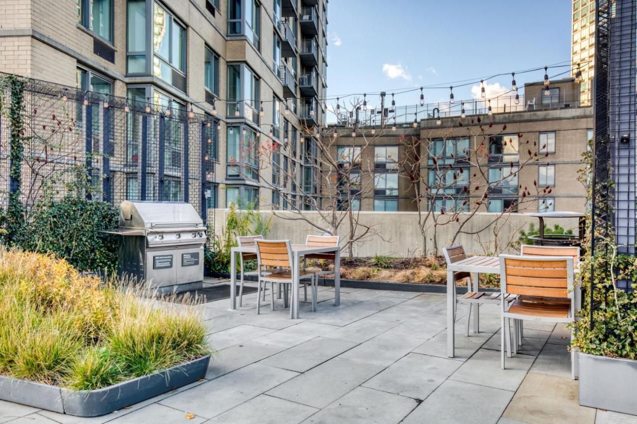 Apartment Lic 1br W Wd Elevator Doorman Nr E River Nyc-852 *