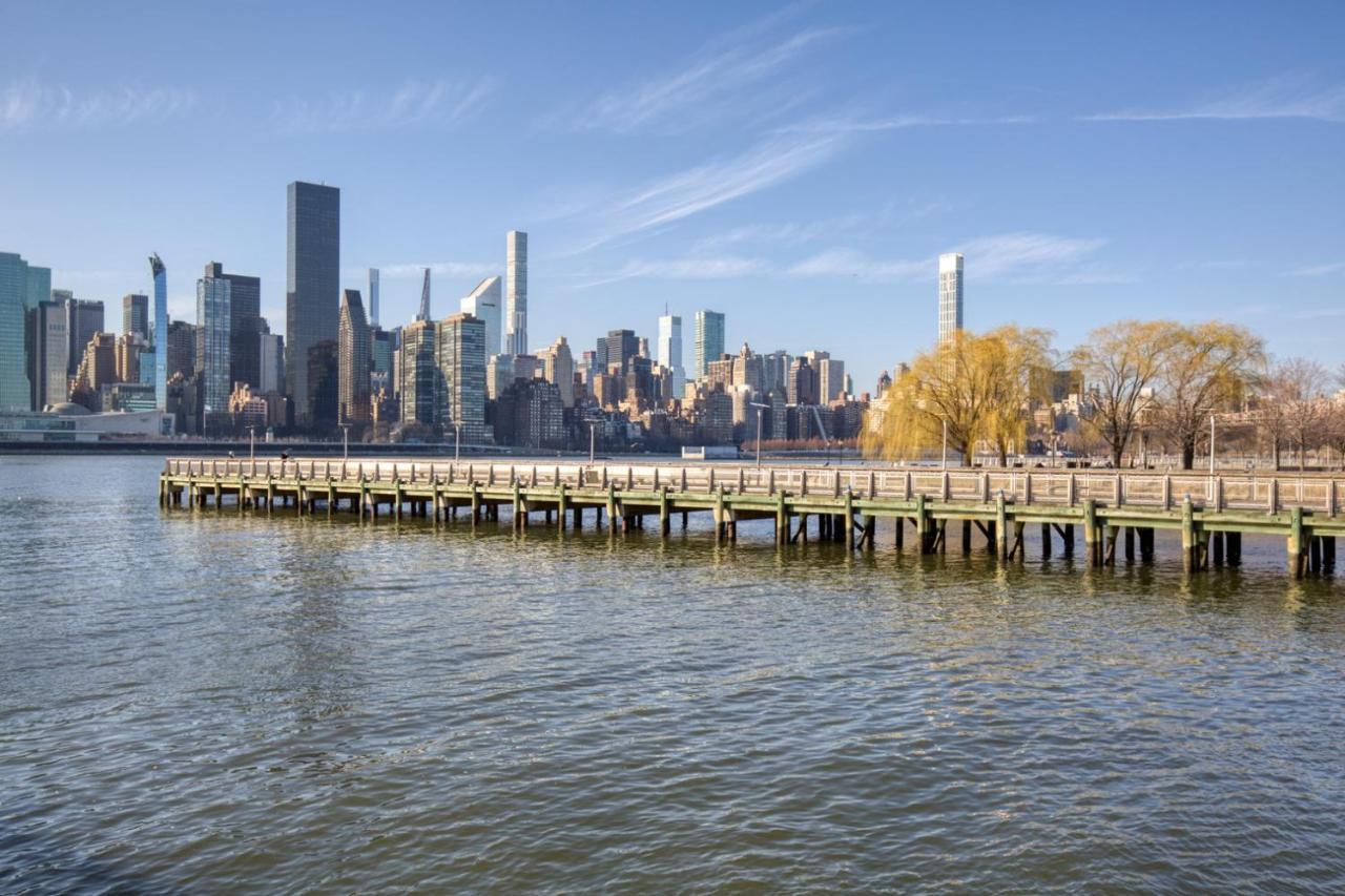 Lic 1br W Wd Elevator Doorman Nr E River Nyc-852 New York