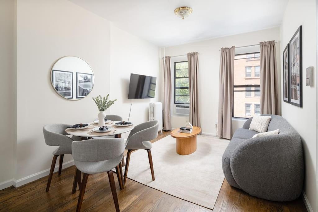 Cozy And New Fully Furnished 1bd/1br In Park Slope Apartment *