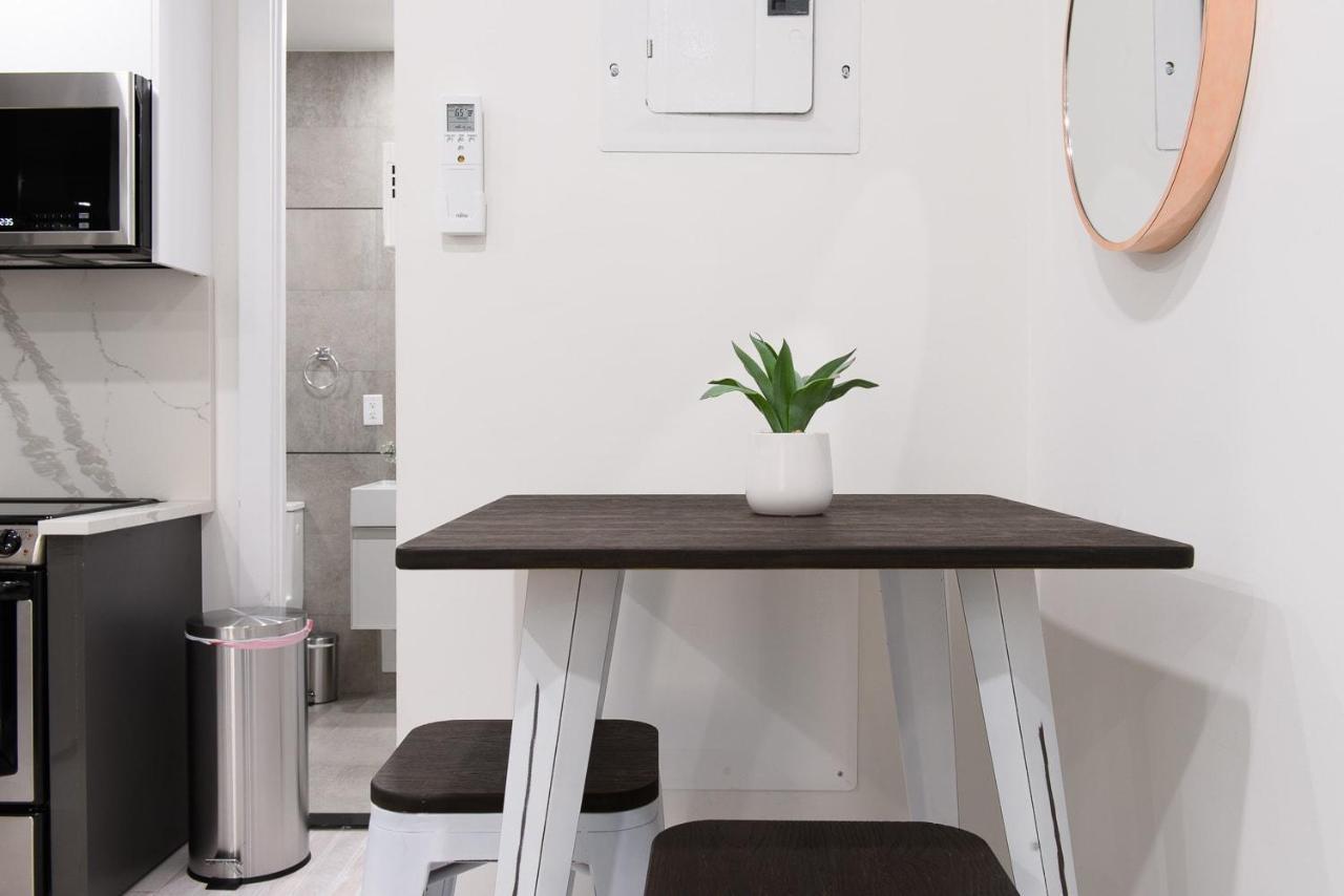 78-3b New Junior 1 Bedroom Prime Ues Wd In Unit *