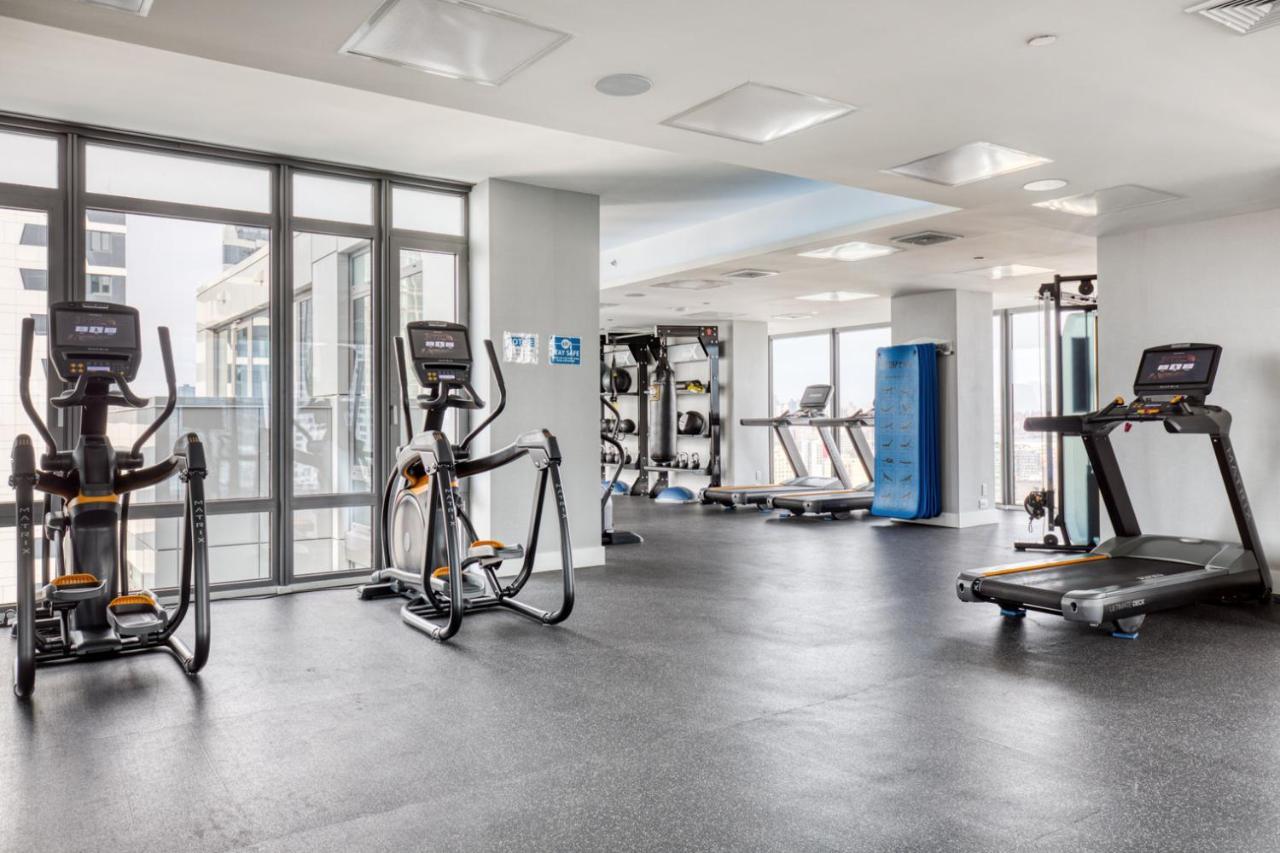 Apartment Lic 1br W Gym Wd 10 Mins To Midtown Nyc-893 *