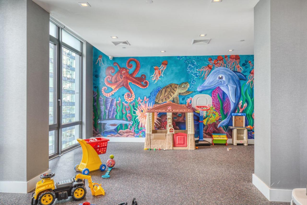 Lic 1br W Gym Wd 10 Mins To Midtown Nyc-893
