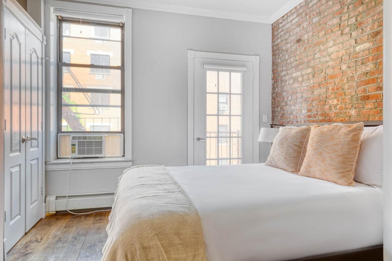 Apartment E Village 1br W Wd Nr Tompkins Sq Park Nyc-876