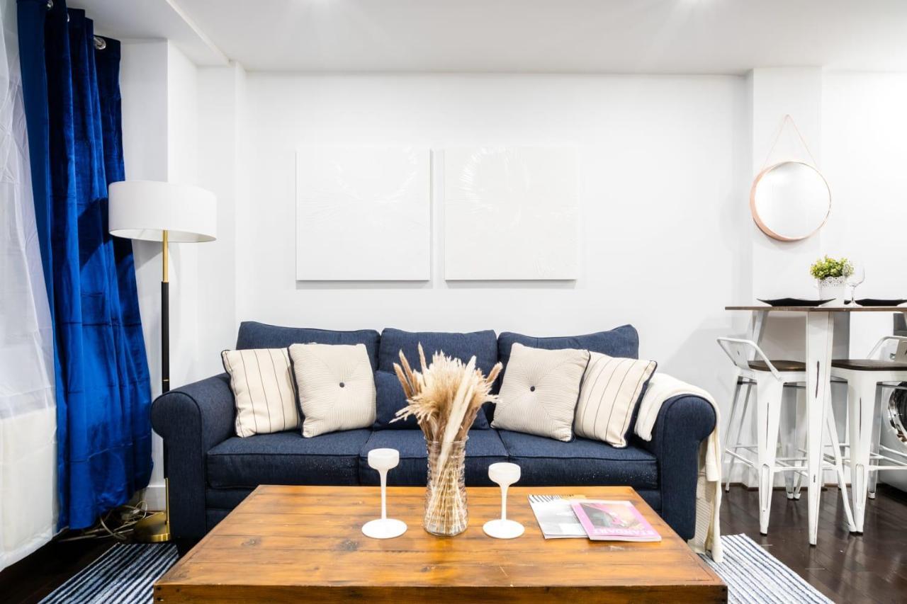 Apartment 809-3b Columbus Circle W D New Bldg Balcony *