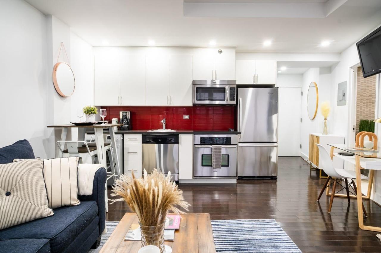 809-3b Columbus Circle W D New Bldg Balcony * New York