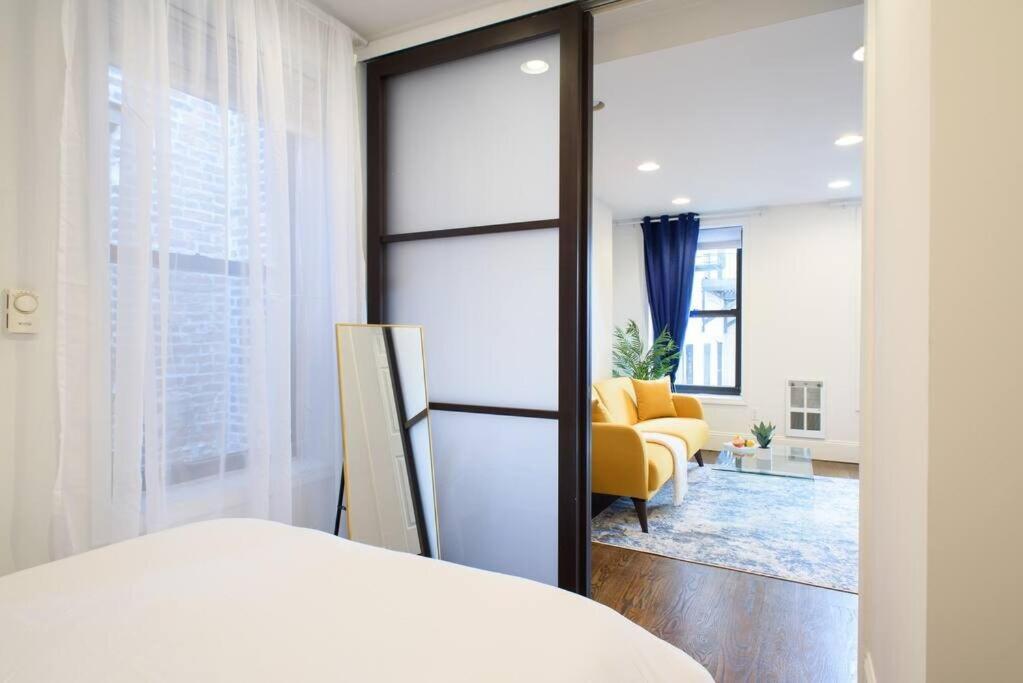 69-5a Modern Lower East Side 1br Brand New *