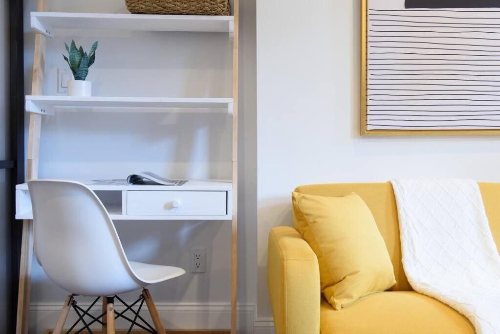 Apartment 69-5a Modern Lower East Side 1br Brand New New York