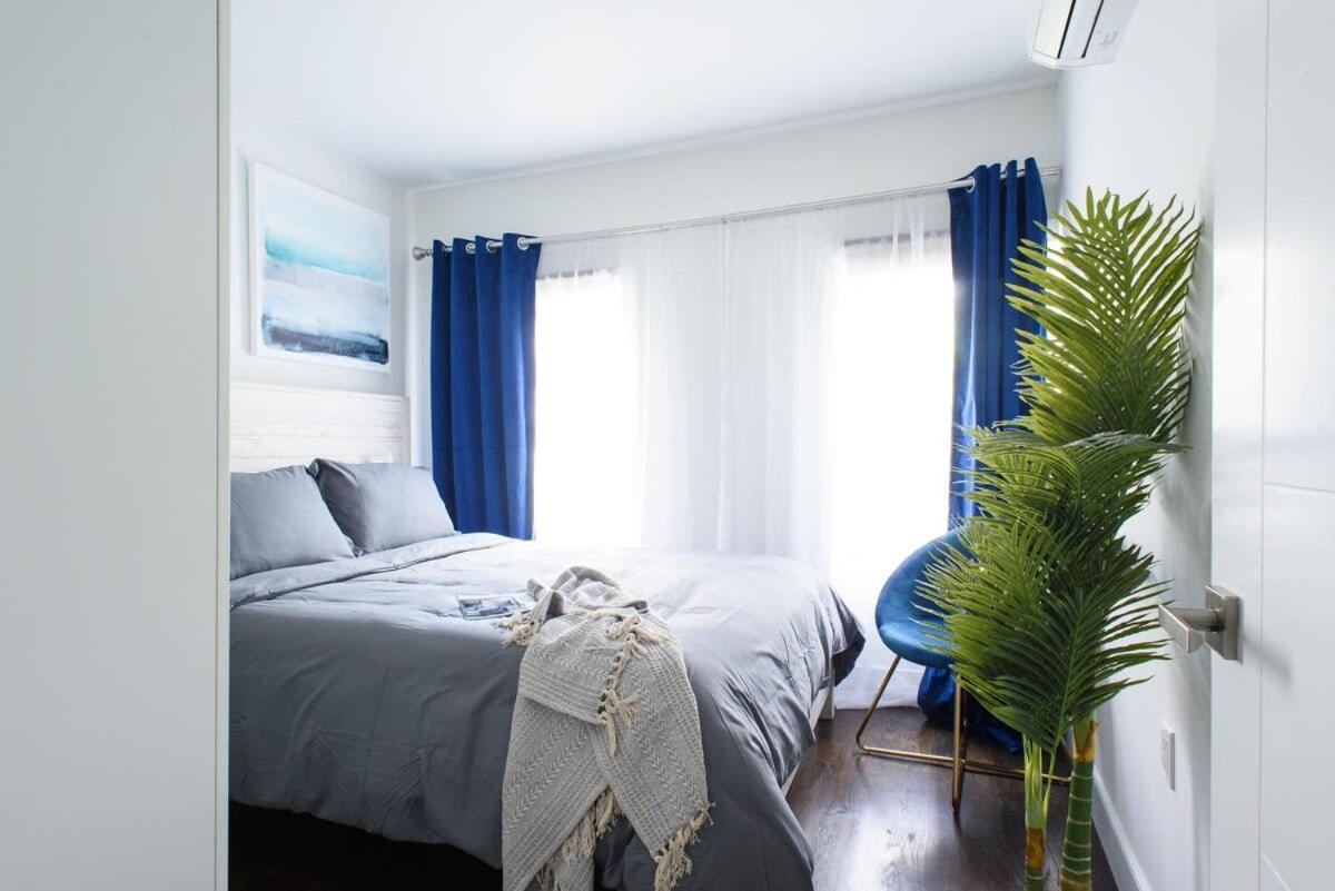 39-3 Newly Renovated 3 Bedroom Prime Midtown Sleeps 6
