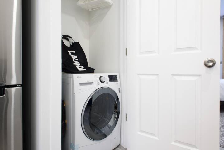 240-6 New Prime Location W&d In Unit Apartment
