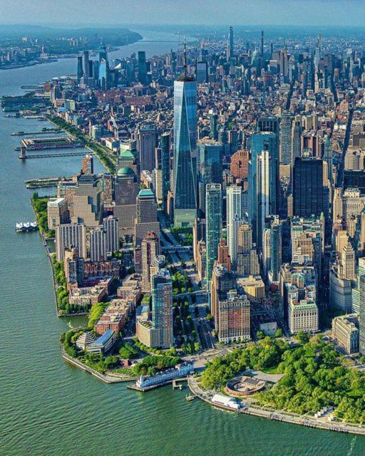 Lga Airport 3 Mins, 3 Bedroom Duplex House, Parking And Private Backyard, 9mins Subway! * New York