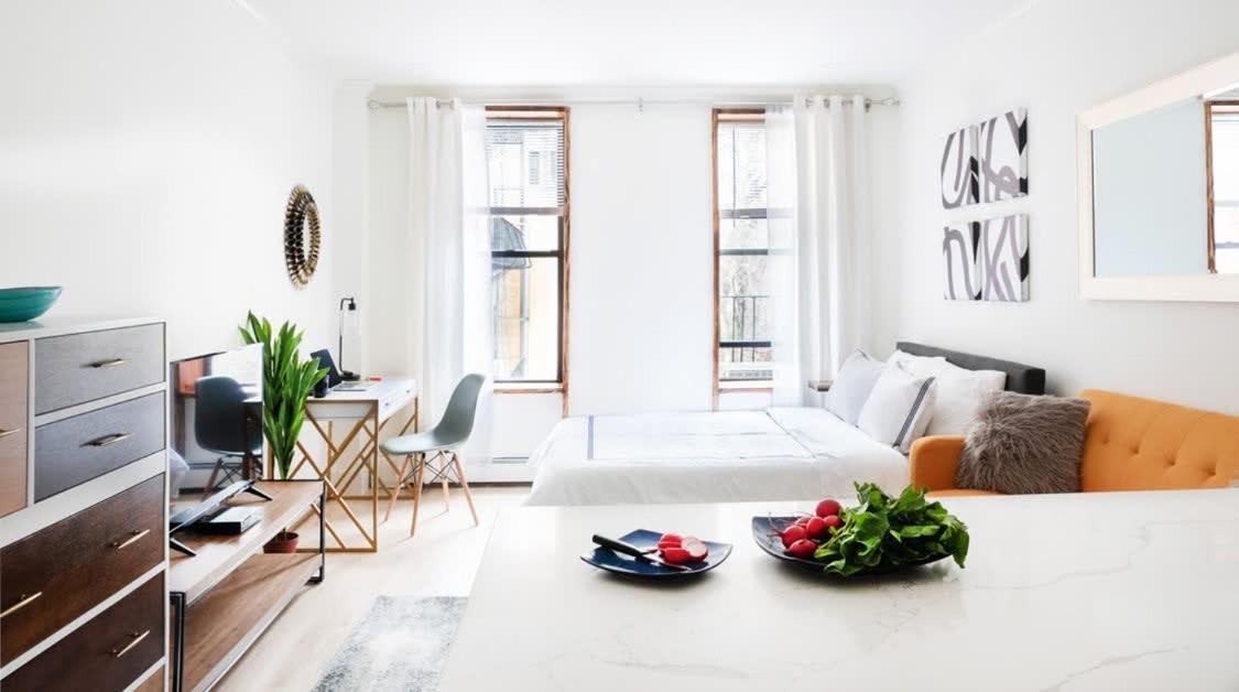 1597-6 Luxury Upper East Side W&d