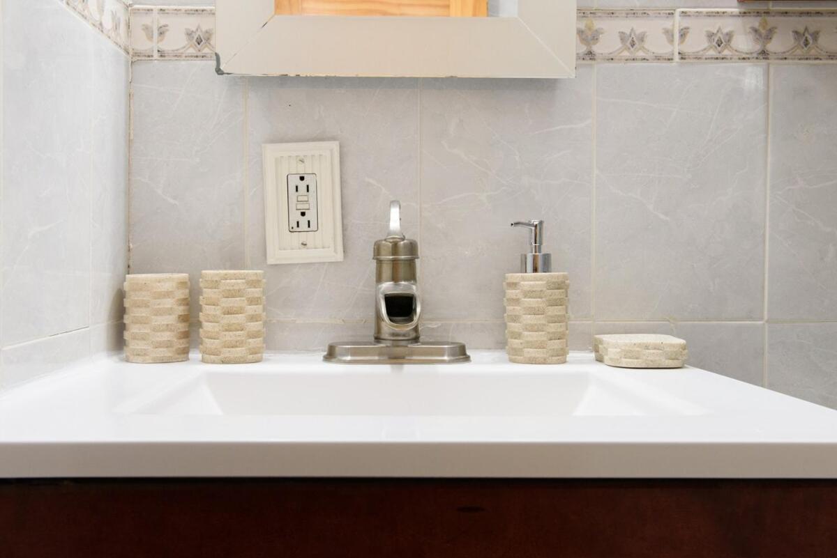 Apartment 26-2b Gramercy Large 1br Wd In Unit Courtyard