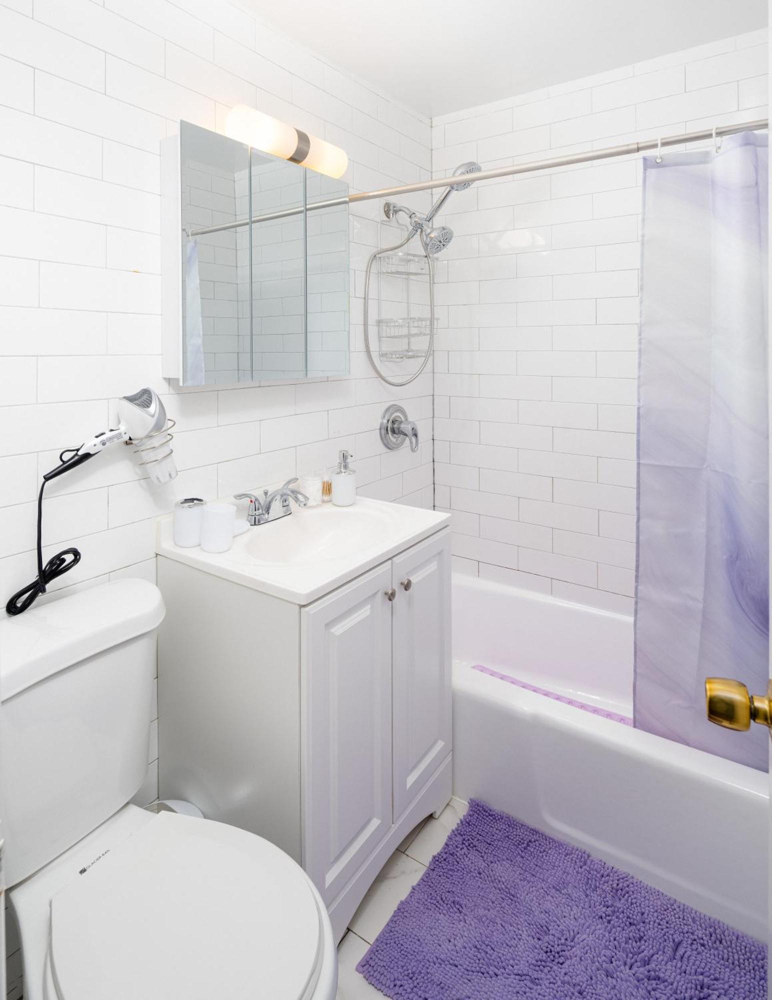Apartment Charming 3 Bedroom In Manhattan *