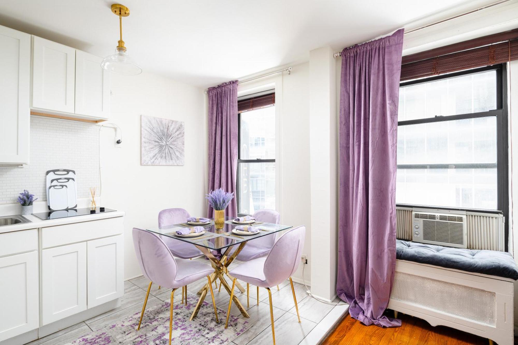 Apartment Charming 3 Bedroom In Manhattan New York