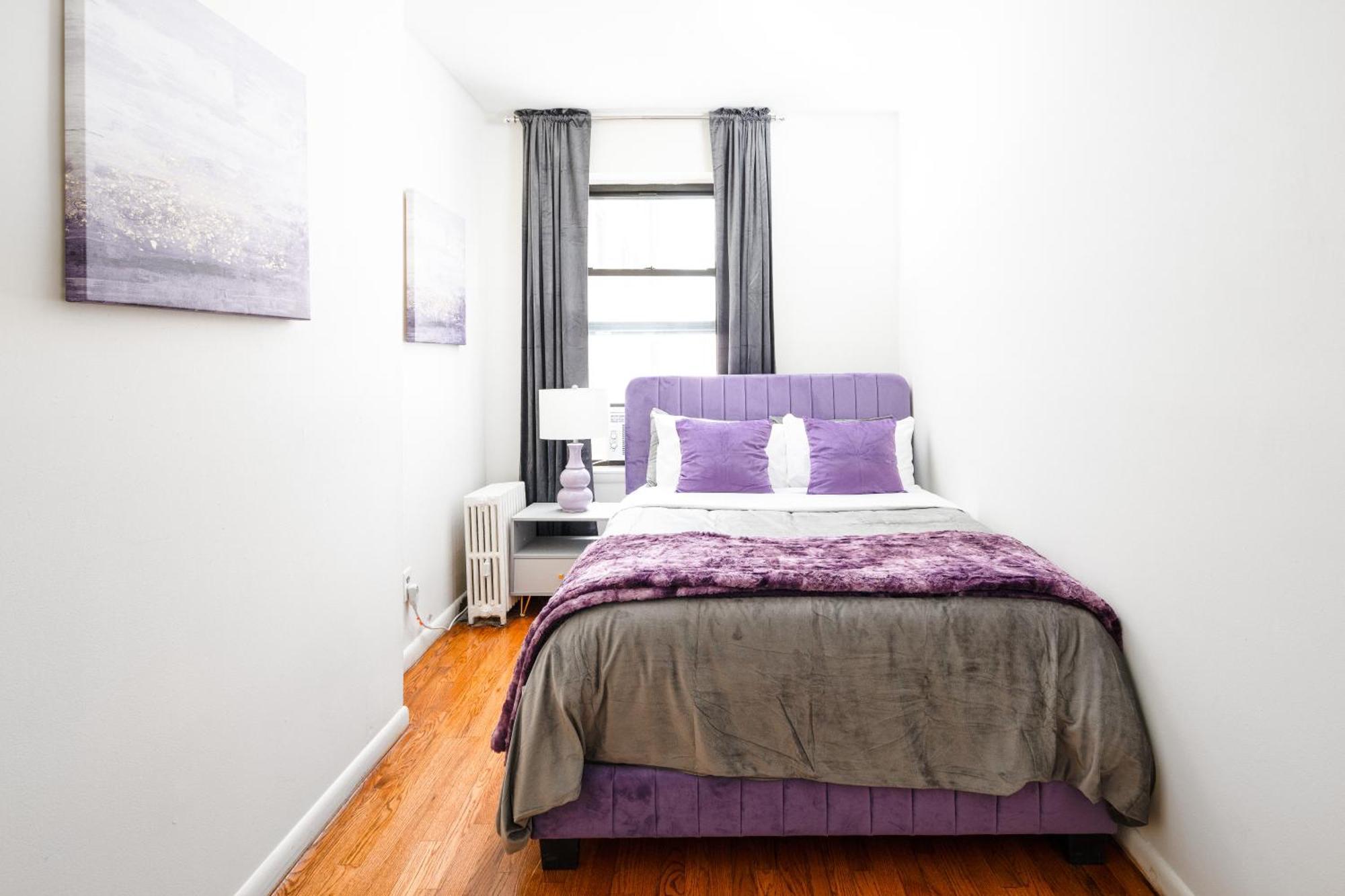 Apartment Charming 3 Bedroom In Manhattan New York