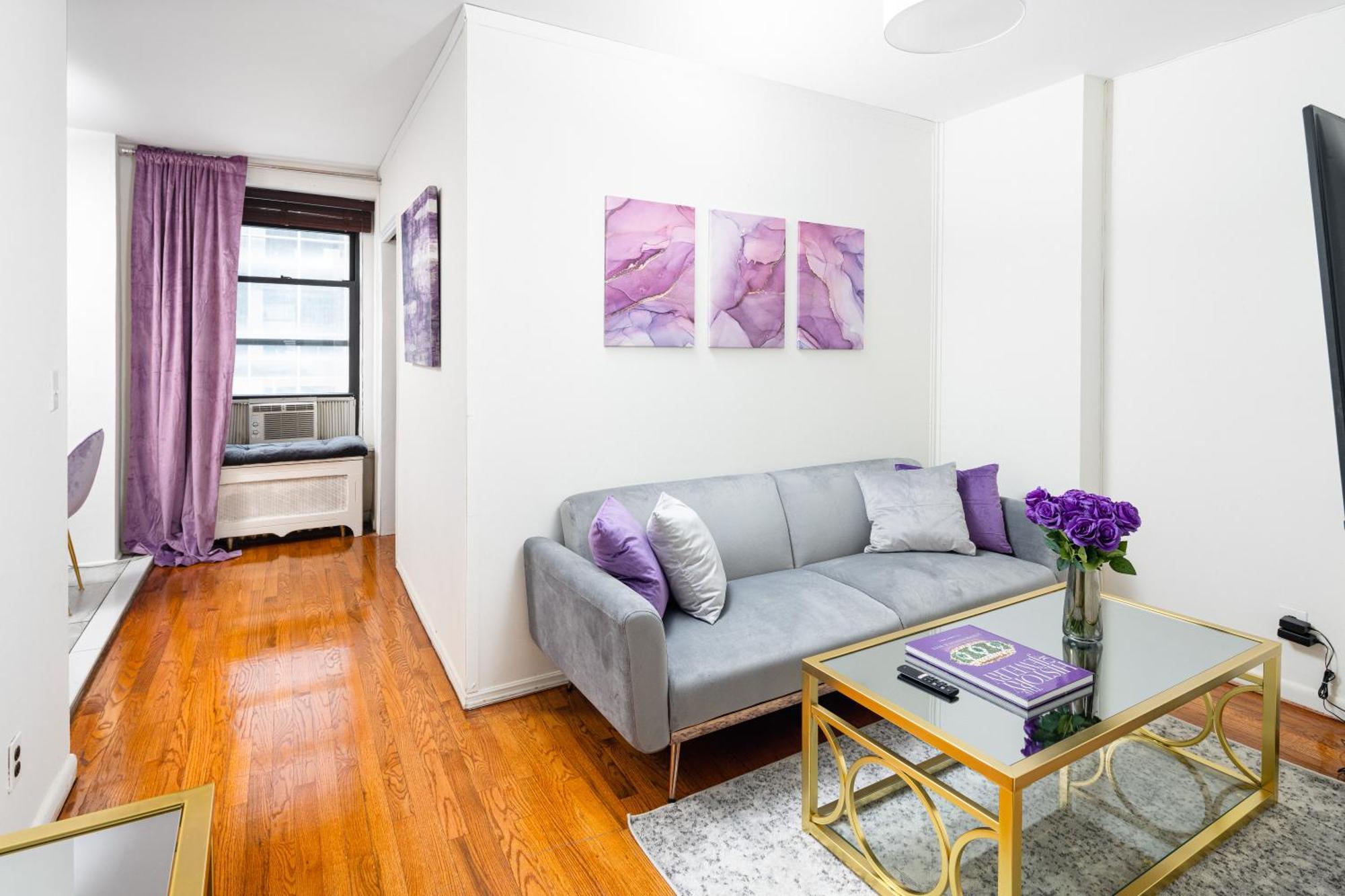 Apartment Charming 3 Bedroom In Manhattan