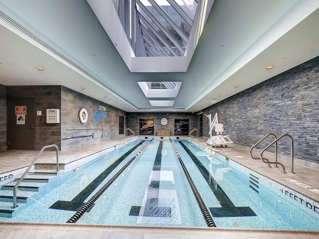 Global Luxury At Sky New York