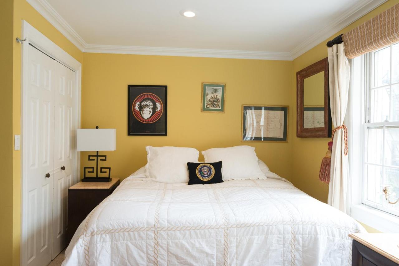 Townhouse 222 *