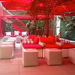 Chelsea Star Hotel