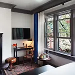 The High Line Hotel
