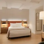 Aura Hotel Times Square Newly Renovated