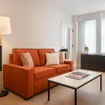 Aura Hotel Times Square Newly Renovated