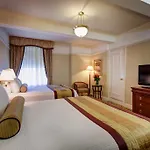 Wellington Hotel