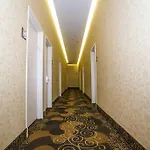 Pointe Plaza Hotel (Adults Only)