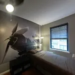 Dom-Nyc Dreamaker