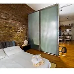 Great Loft Style Apartment In The Heart Of Lower East Side