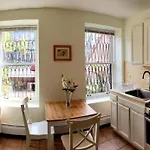 Historic Brownstone Apartment