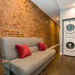 Harlem: Renovated Apartments
