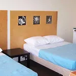 Apollo Inn