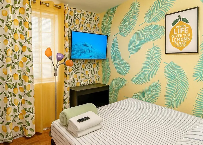 Lemon Vibes Harlem Affordable Comfort