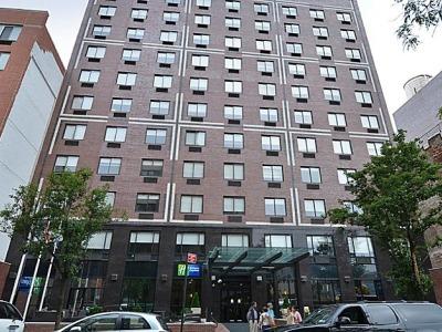 Express Manhattan Midtown West By Ihg Hotel New York
