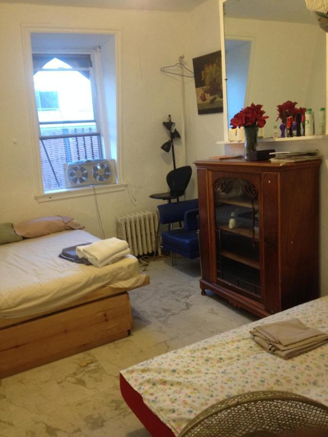 Guest house Private In Manhattan